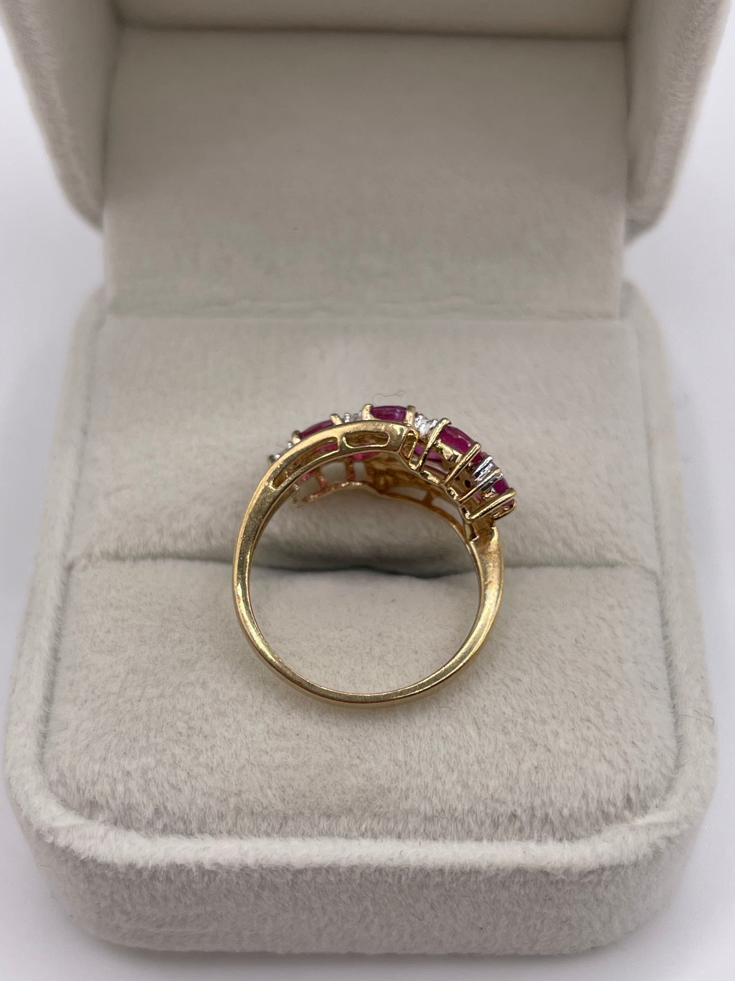 9ct gold ruby and diamond ring