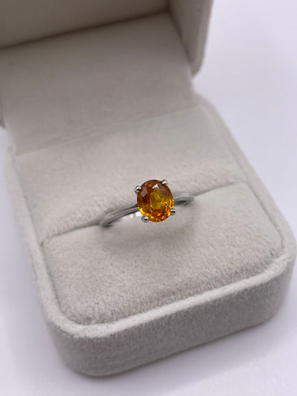 9ct white gold spessartite garnet ring