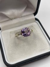 Load image into Gallery viewer, 9ct gold amethyst and zircon ring
