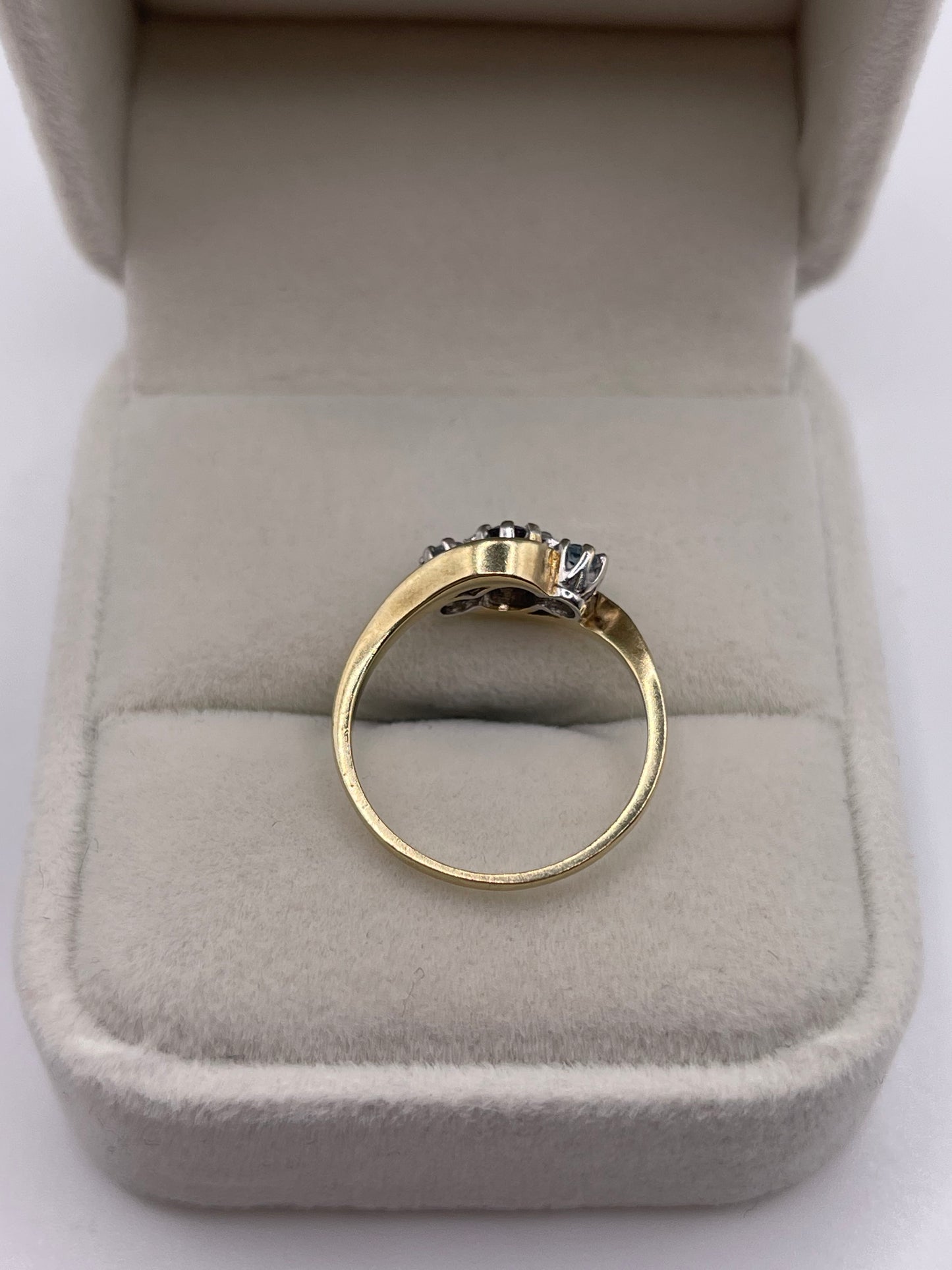 9ct gold amethyst and topaz ring