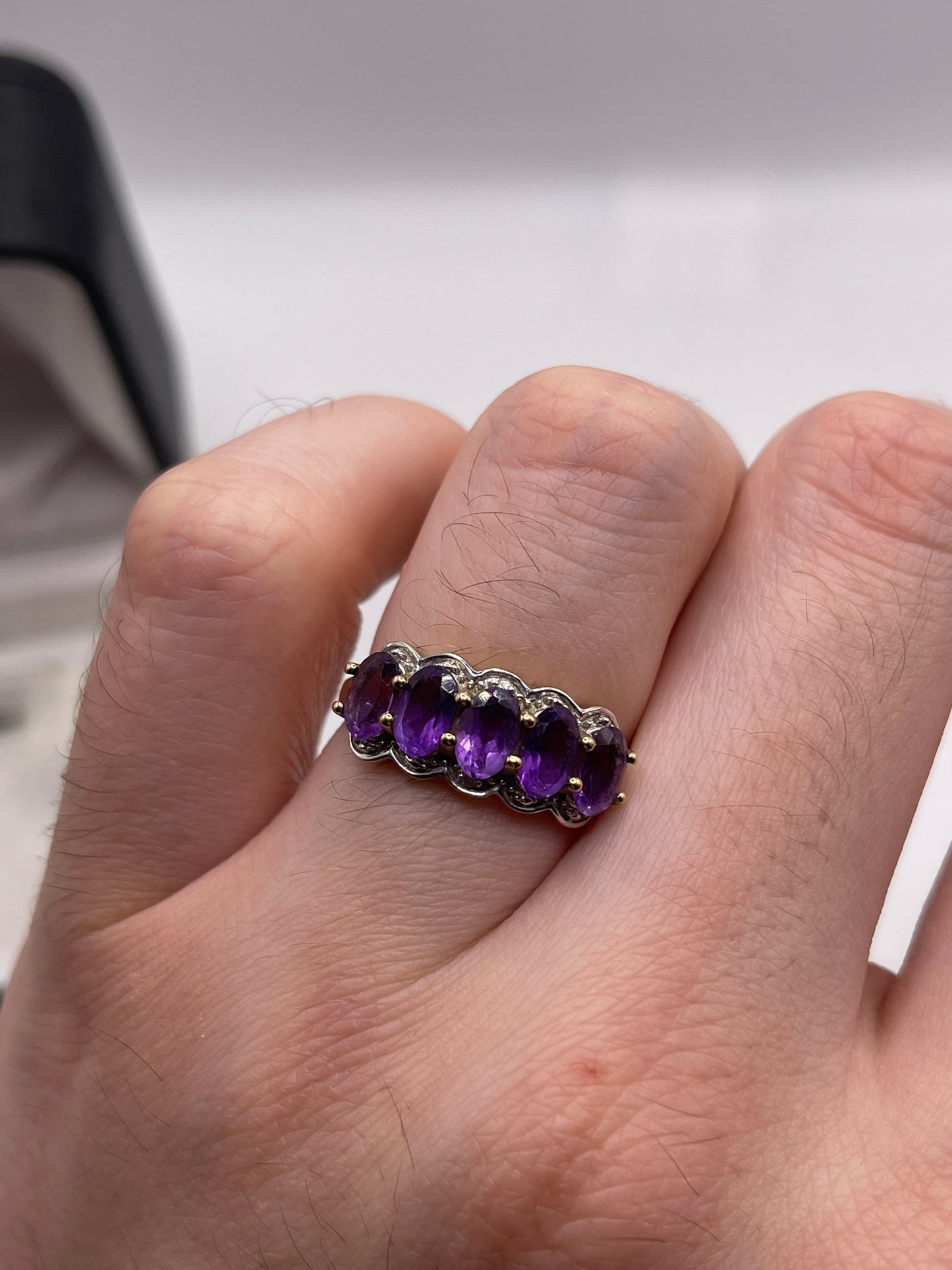 9ct gold amethyst and diamond ring
