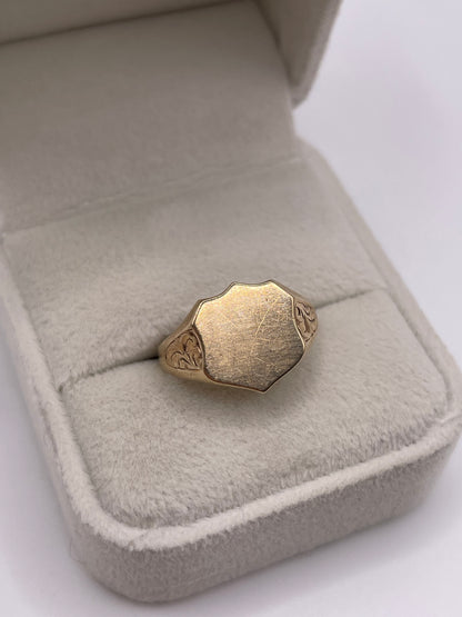 9ct gold shield signet ring