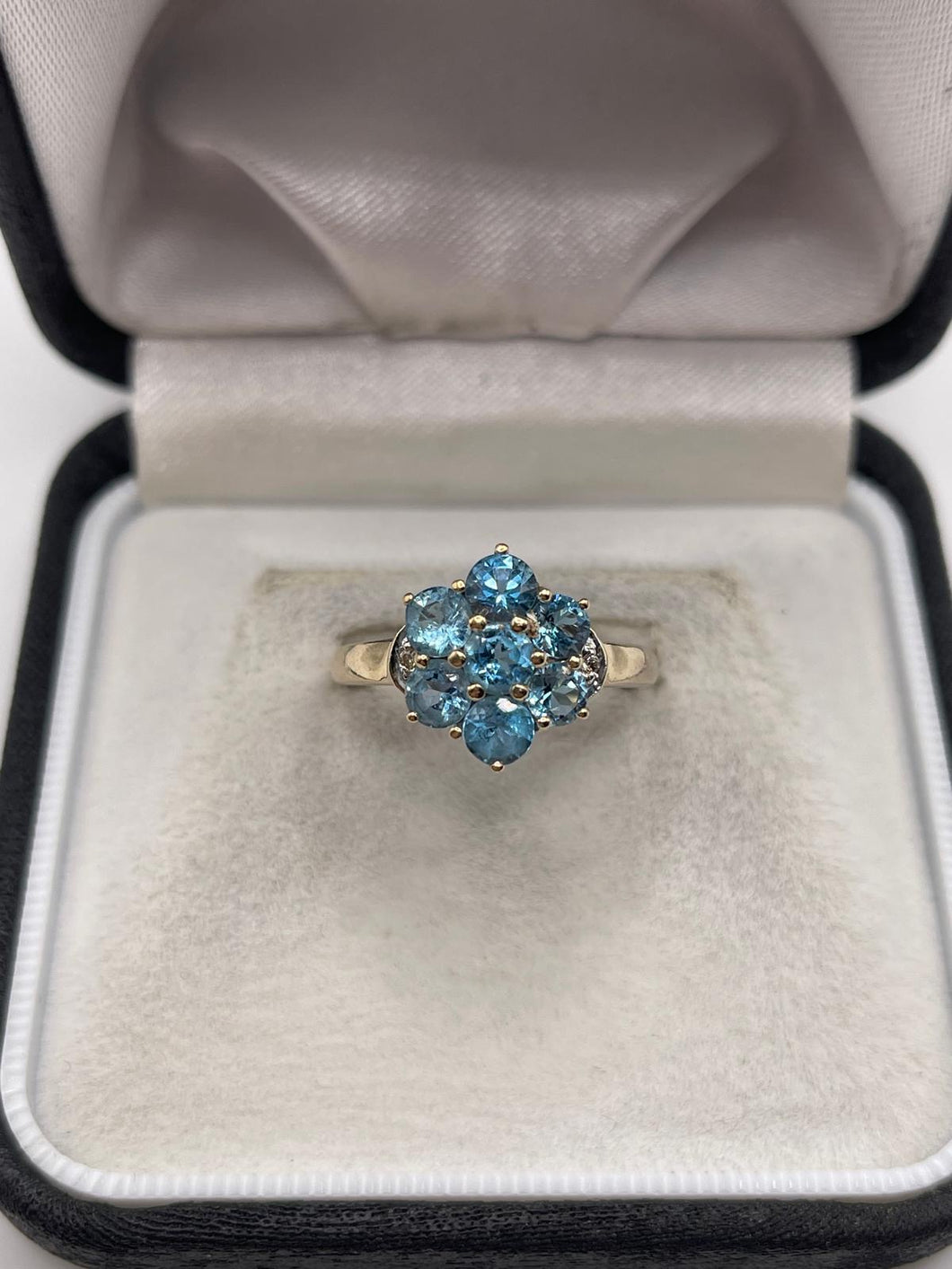 9ct gold blue topaz and diamond ring