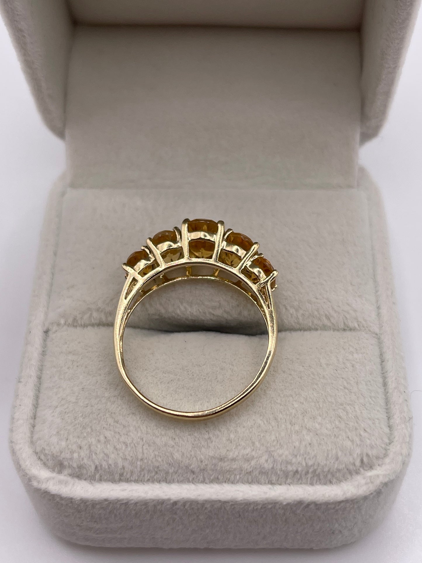 9ct gold citrine ring