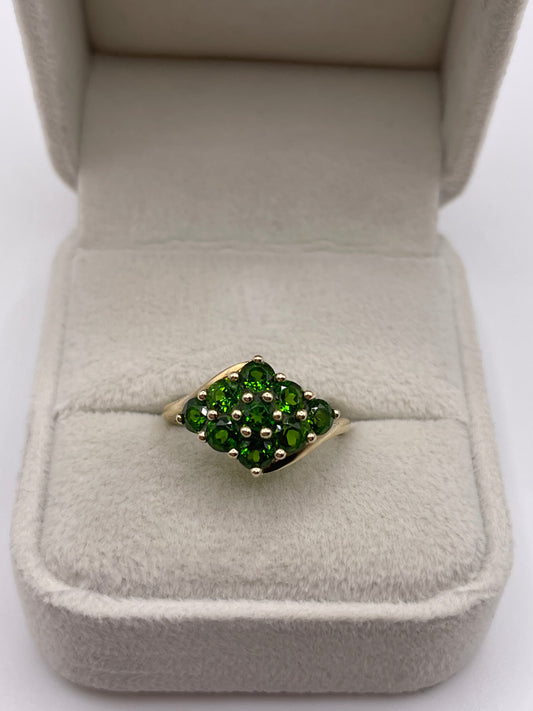 9ct gold diopside cluster ring