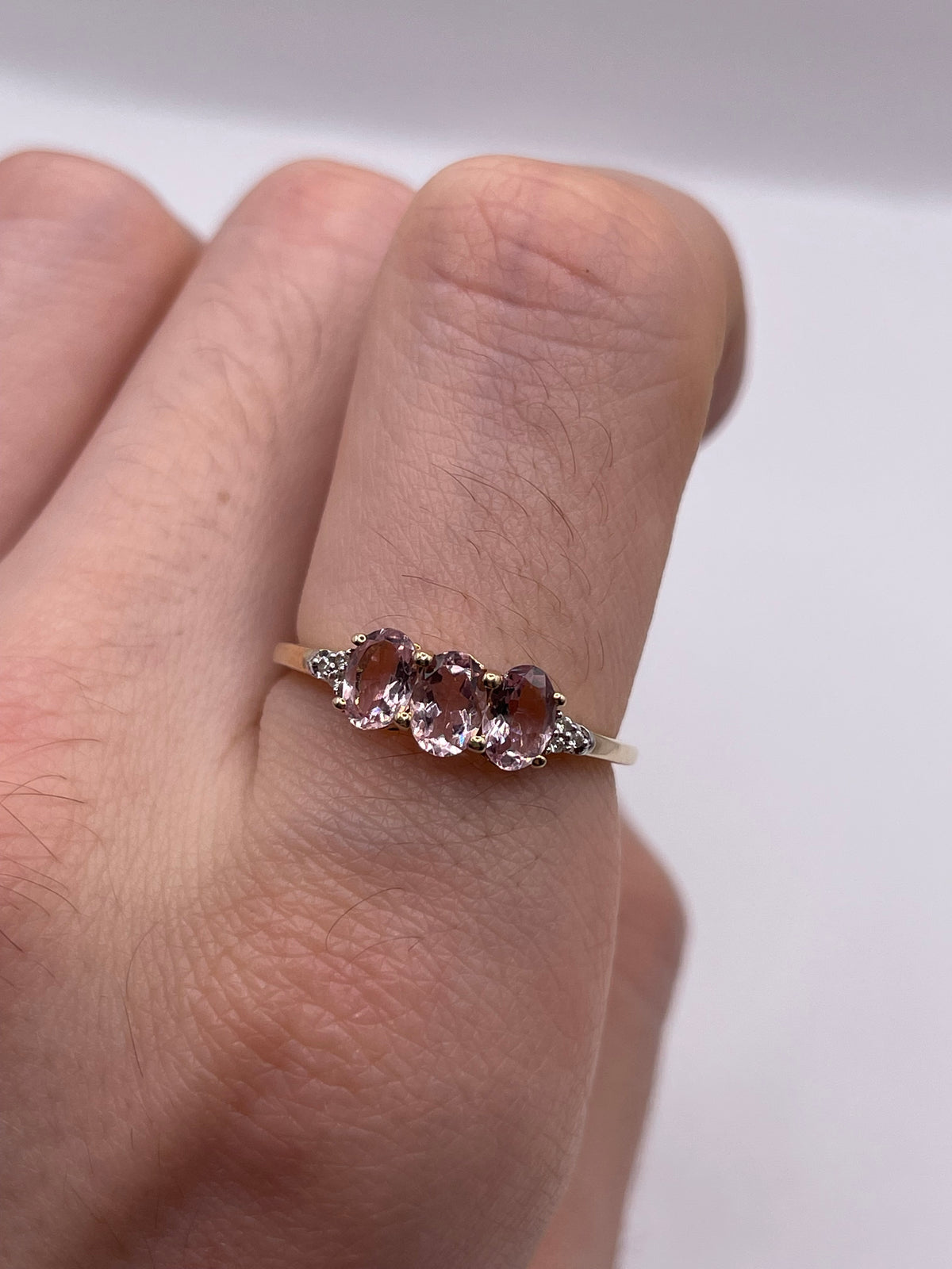 9ct gold morganite and zircon ring