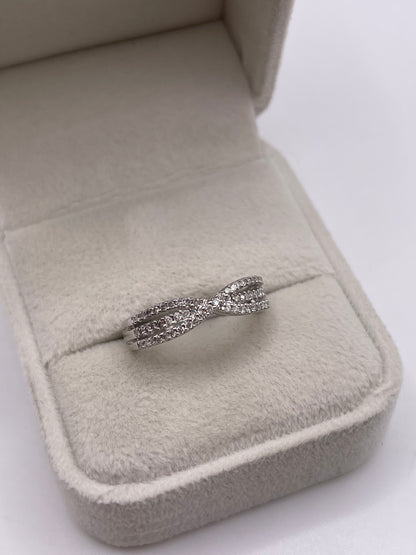 9ct white gold diamond cluster ring
