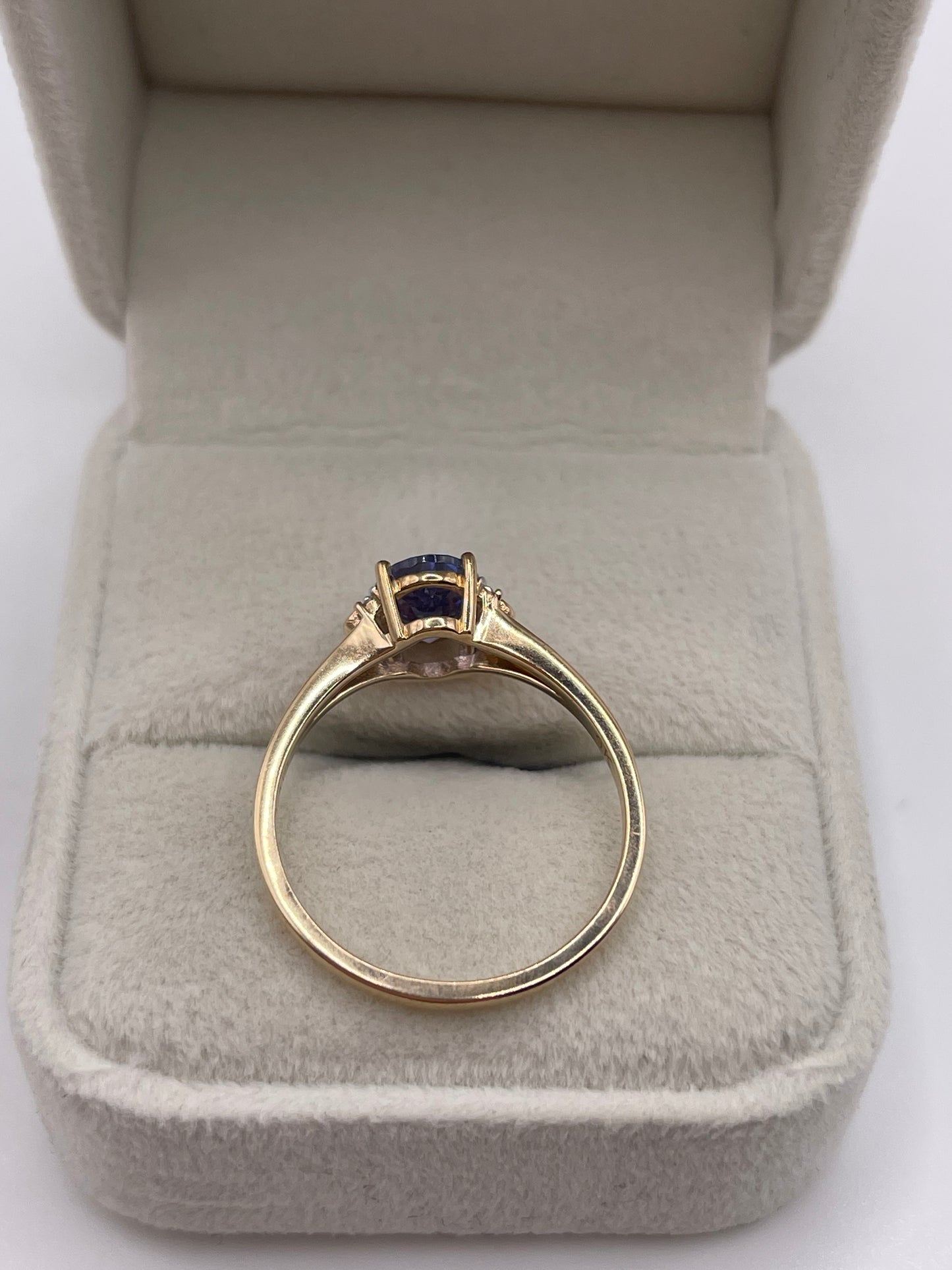 9ct gold tanzanite and zircon ring