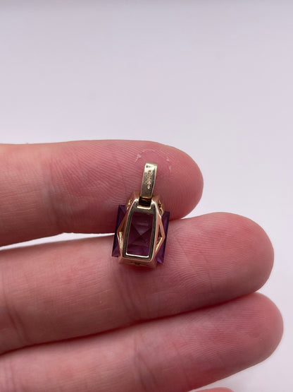 9ct gold amethyst pendant