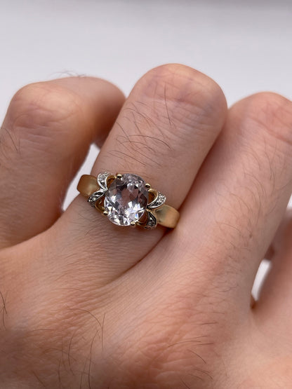 9ct gold kunzite and diamond ring