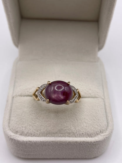 9ct gold star ruby and diamond ring