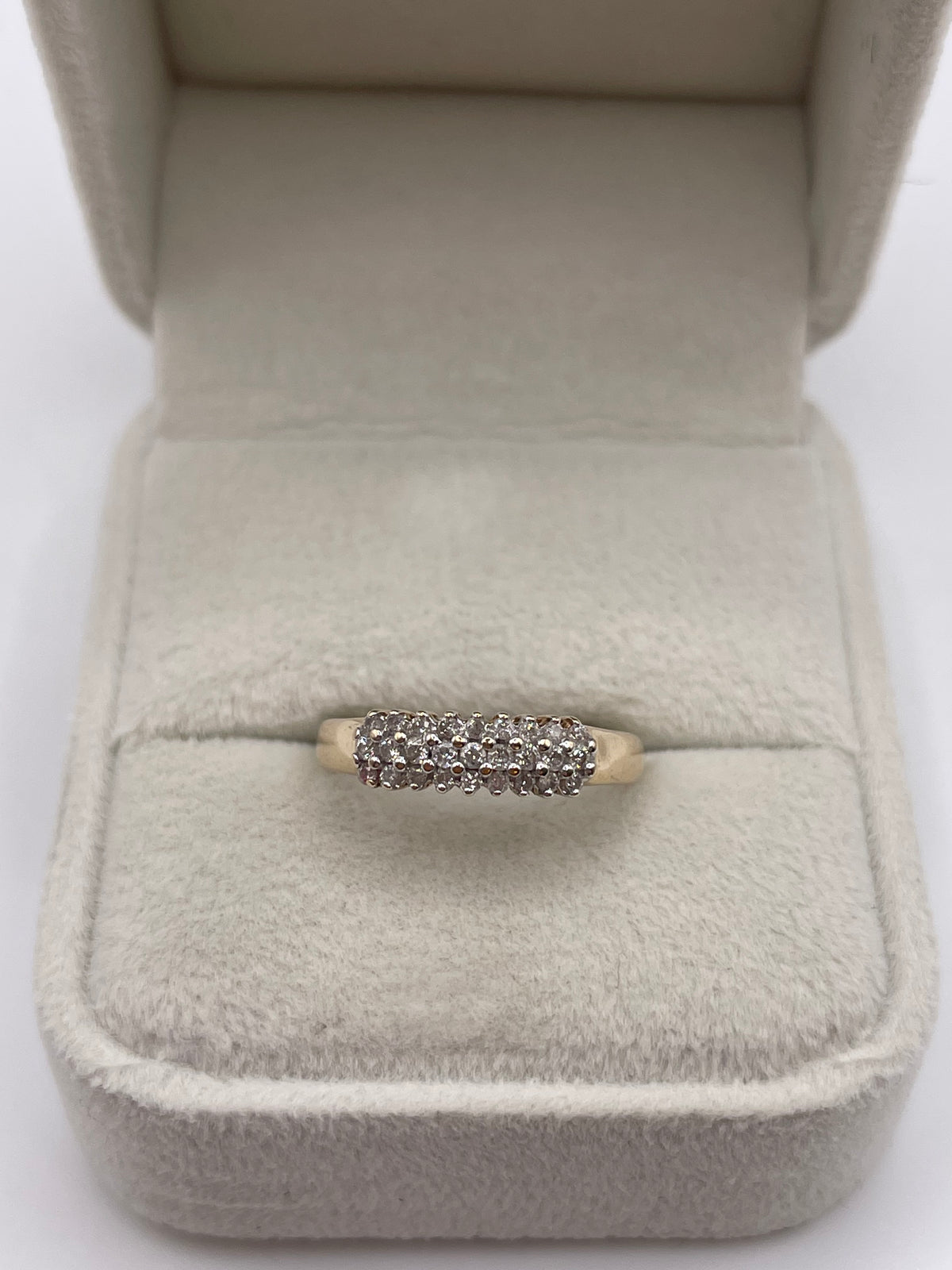 9ct gold diamond cluster ring