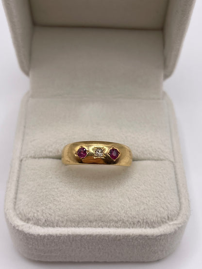 18ct gold ruby and diamond gypsy ring