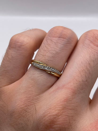 9ct gold diamond ring