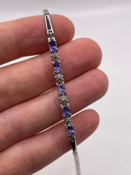 14ct white gold tanzanite and diamond bracelet