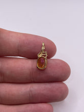 Load image into Gallery viewer, 9ct gold topaz pendant
