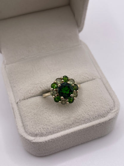 9ct gold diopside and quartz cluster ring
