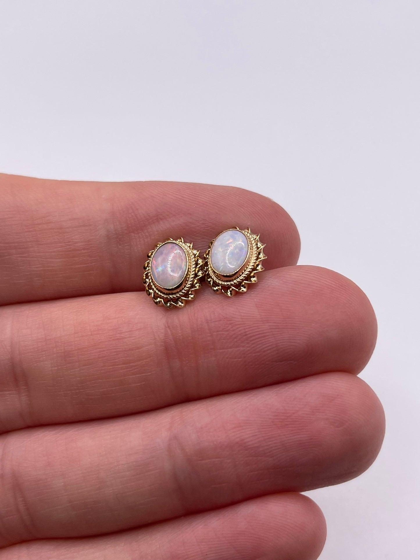 9ct gold opal earrings