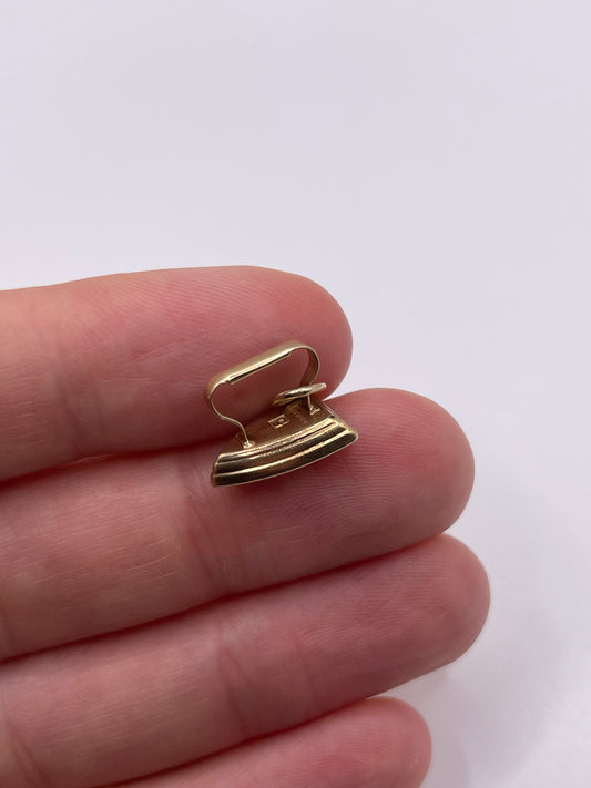 9ct gold iron charm