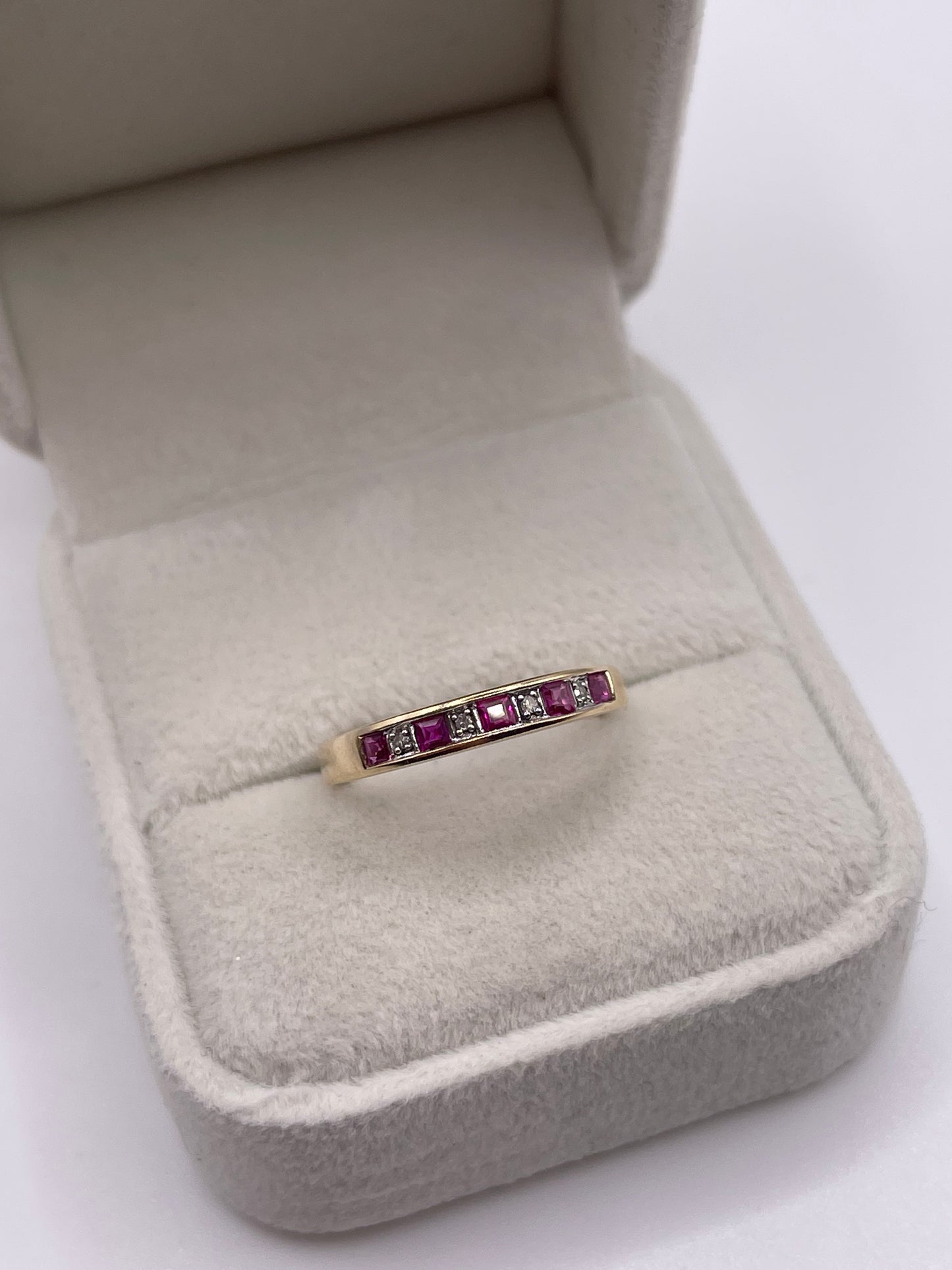 9ct gold ruby and diamond ring