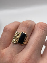 Load image into Gallery viewer, 9ct gold onyx ring
