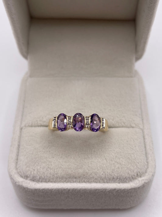 9ct gold amethyst and diamond ring