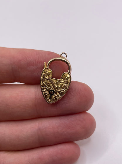 9ct rose gold engraved padlock 2