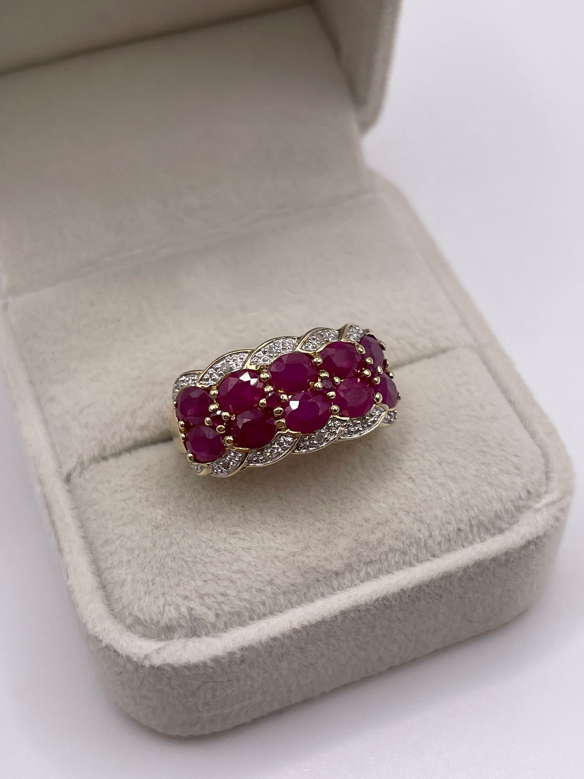 9ct gold ruby and diamond ring