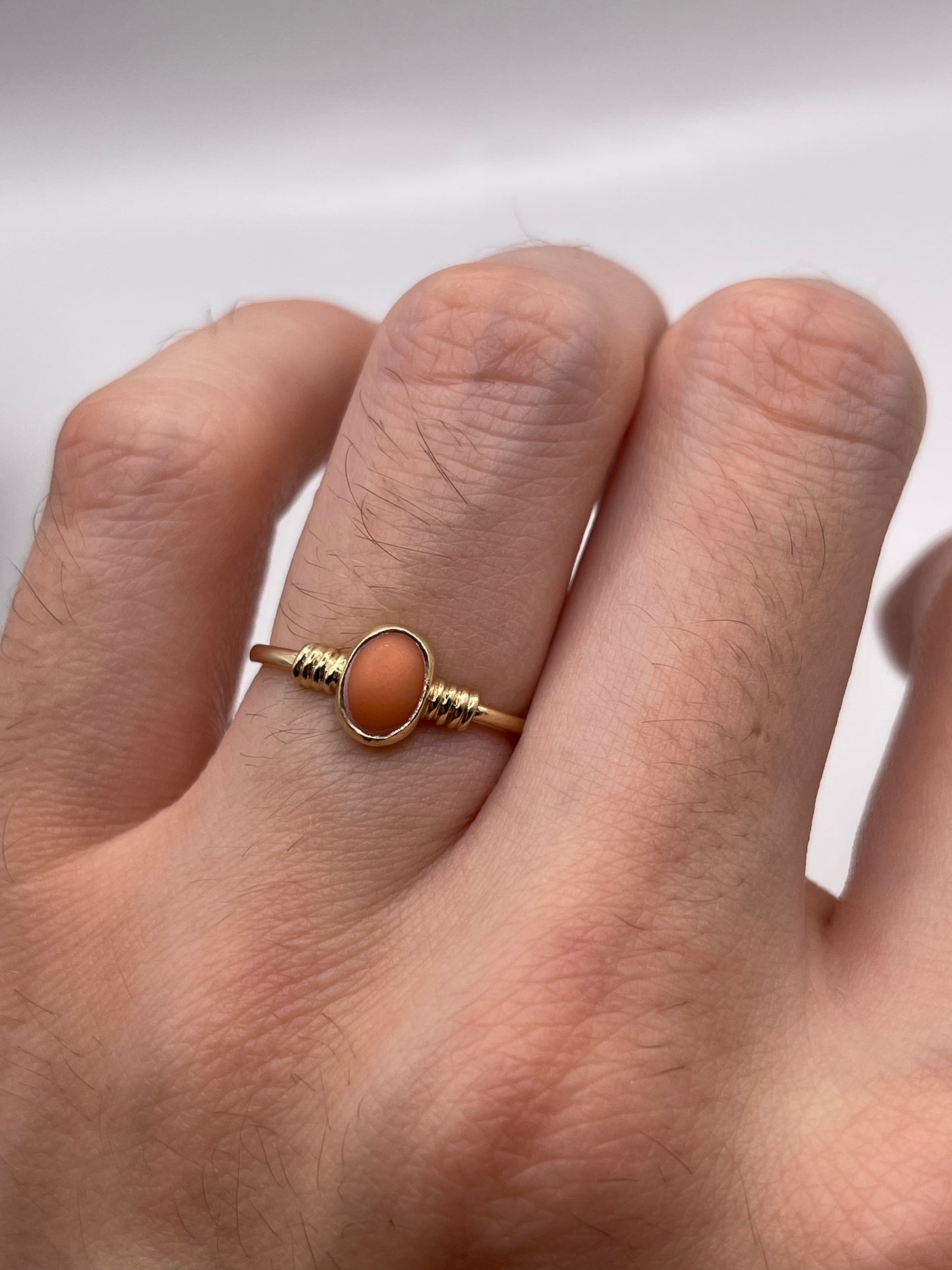 9ct gold coral ring
