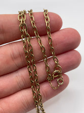 Load image into Gallery viewer, 9ct gold chain 404
