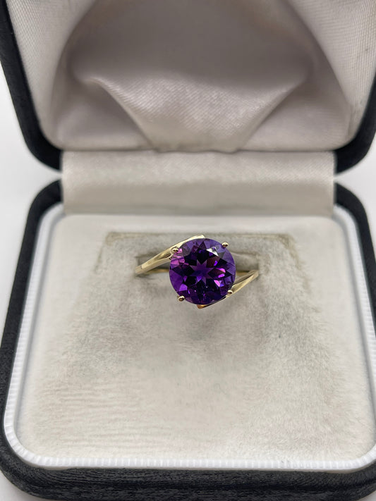 9ct gold amethyst ring