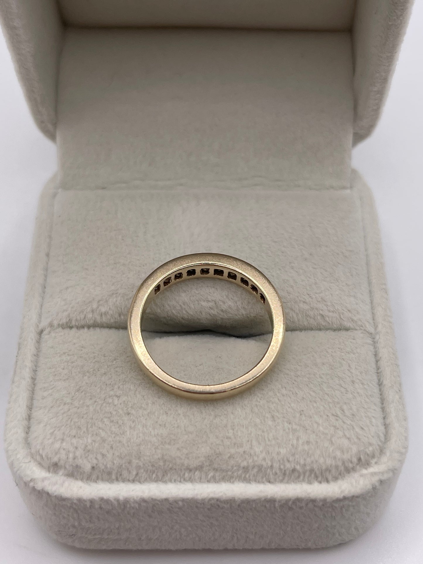 9ct gold 50 point diamond ring