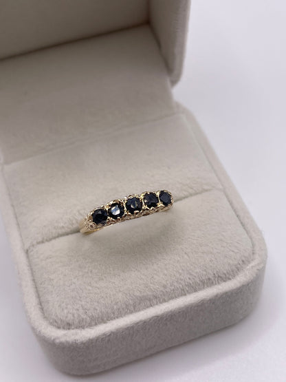 9ct gold sapphire ring