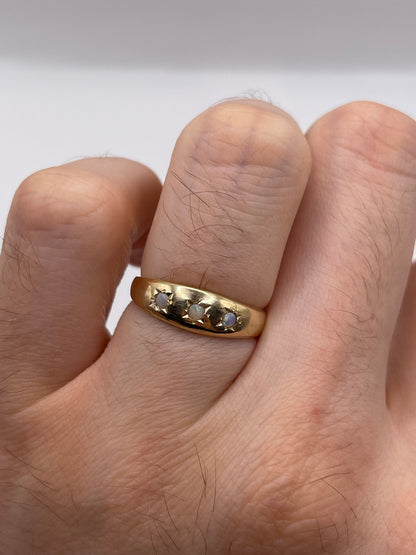 9ct gold opal gypsy ring