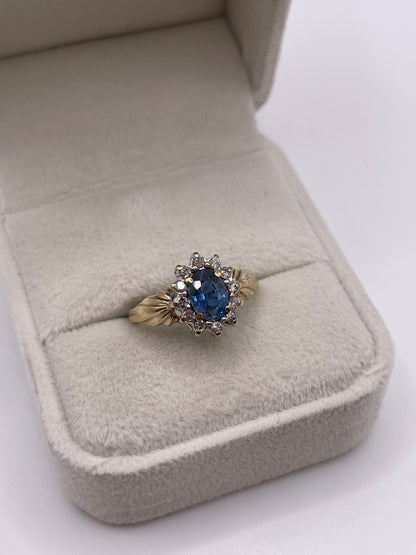 9ct gold sapphire and diamond ring