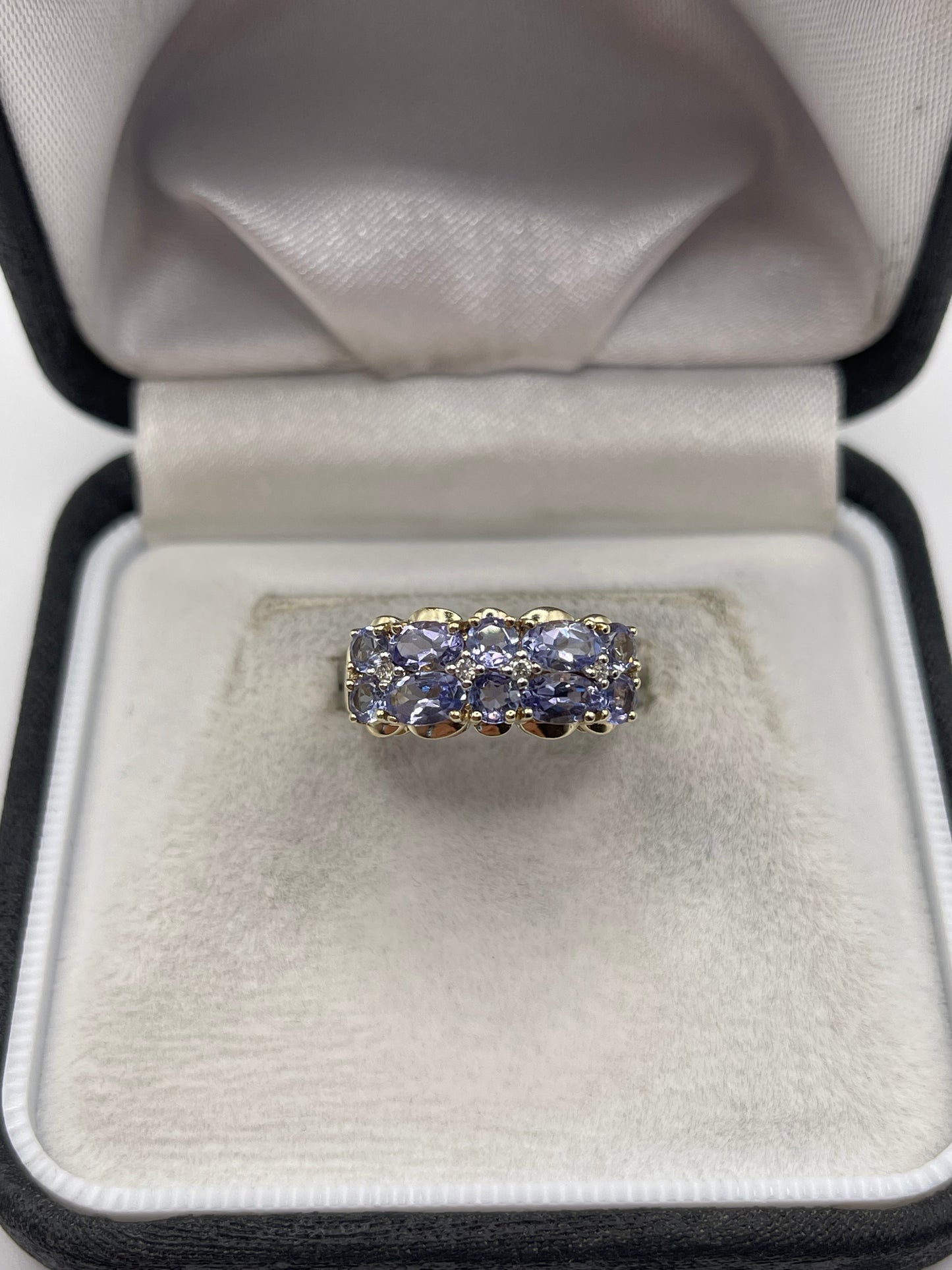 9ct gold tanzanite cluster ring