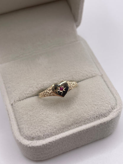 9ct gold ruby heart ring