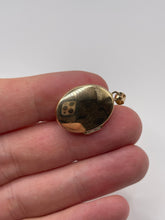 Load image into Gallery viewer, 9ct gold locket
