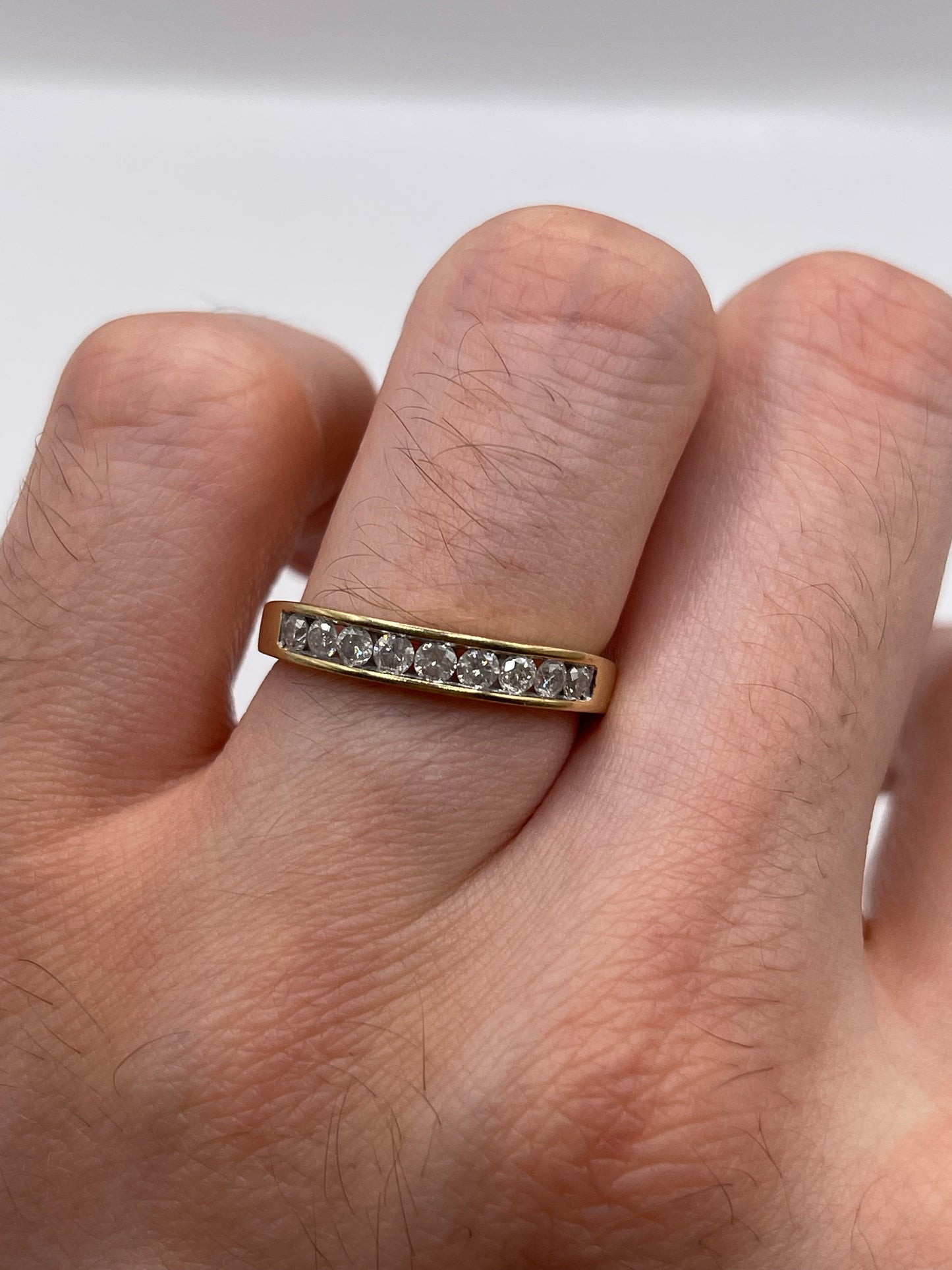 9ct gold diamond ring