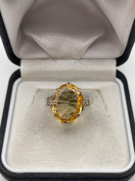 9ct gold citrine ring