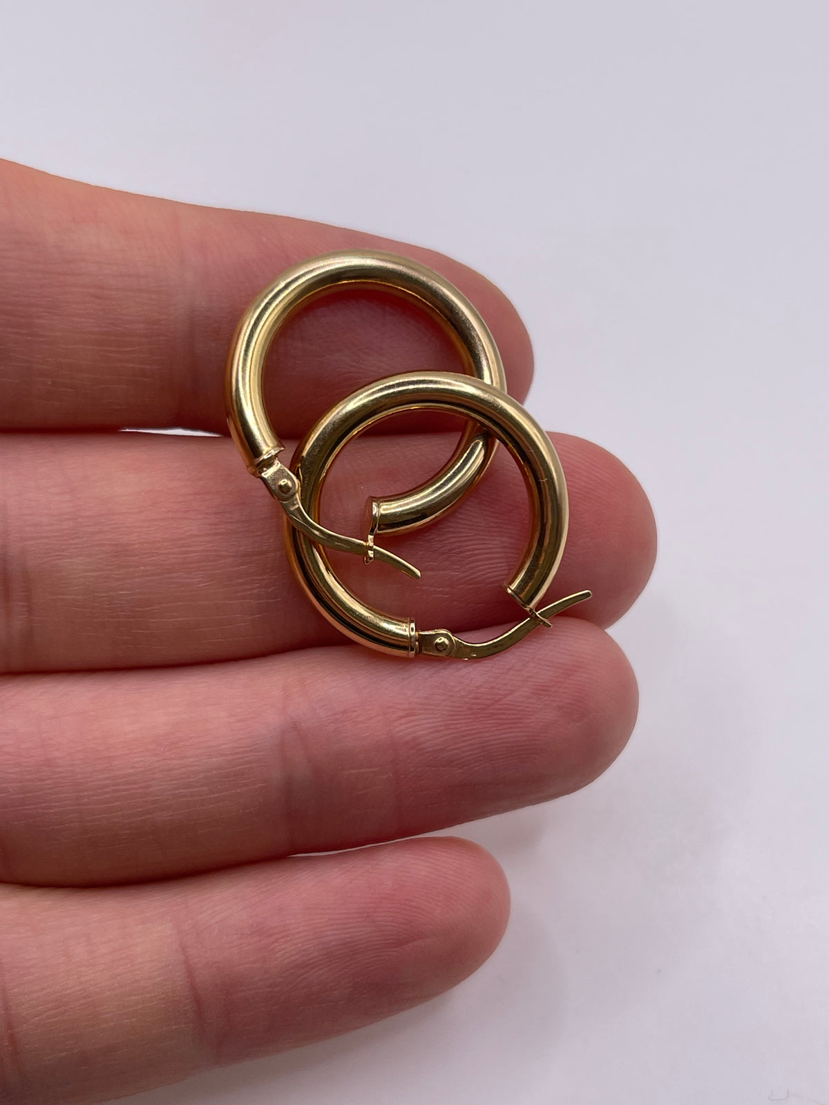 9ct gold creole earrings