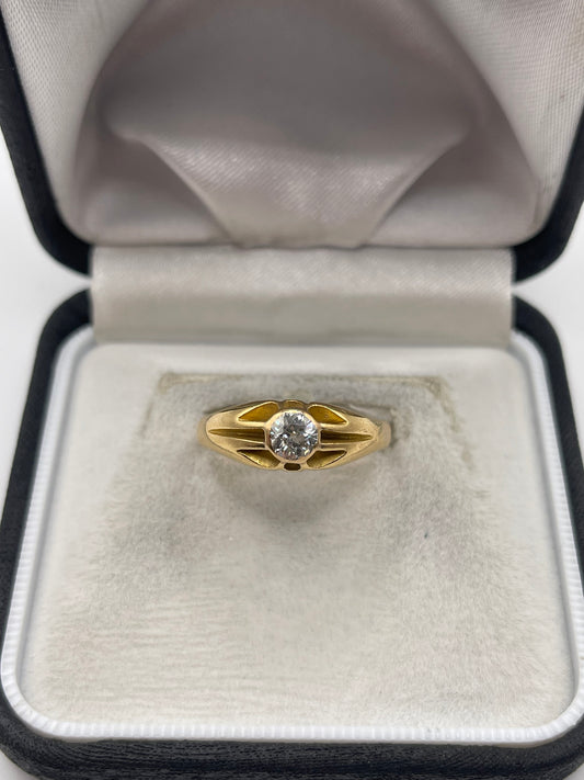 18ct gold diamond gypsy ring