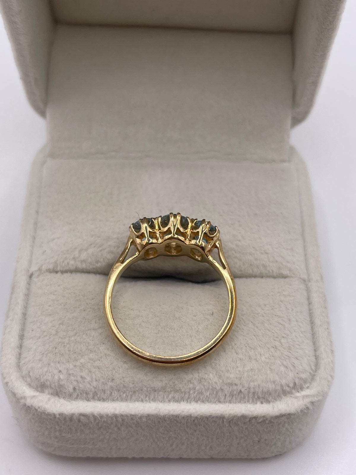 9ct gold blue zircon ring