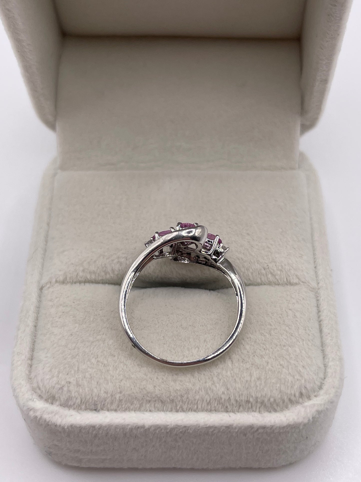 9ct white gold pink sapphire and diamond ring