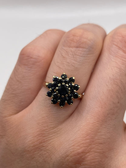 9ct gold sapphire cluster ring