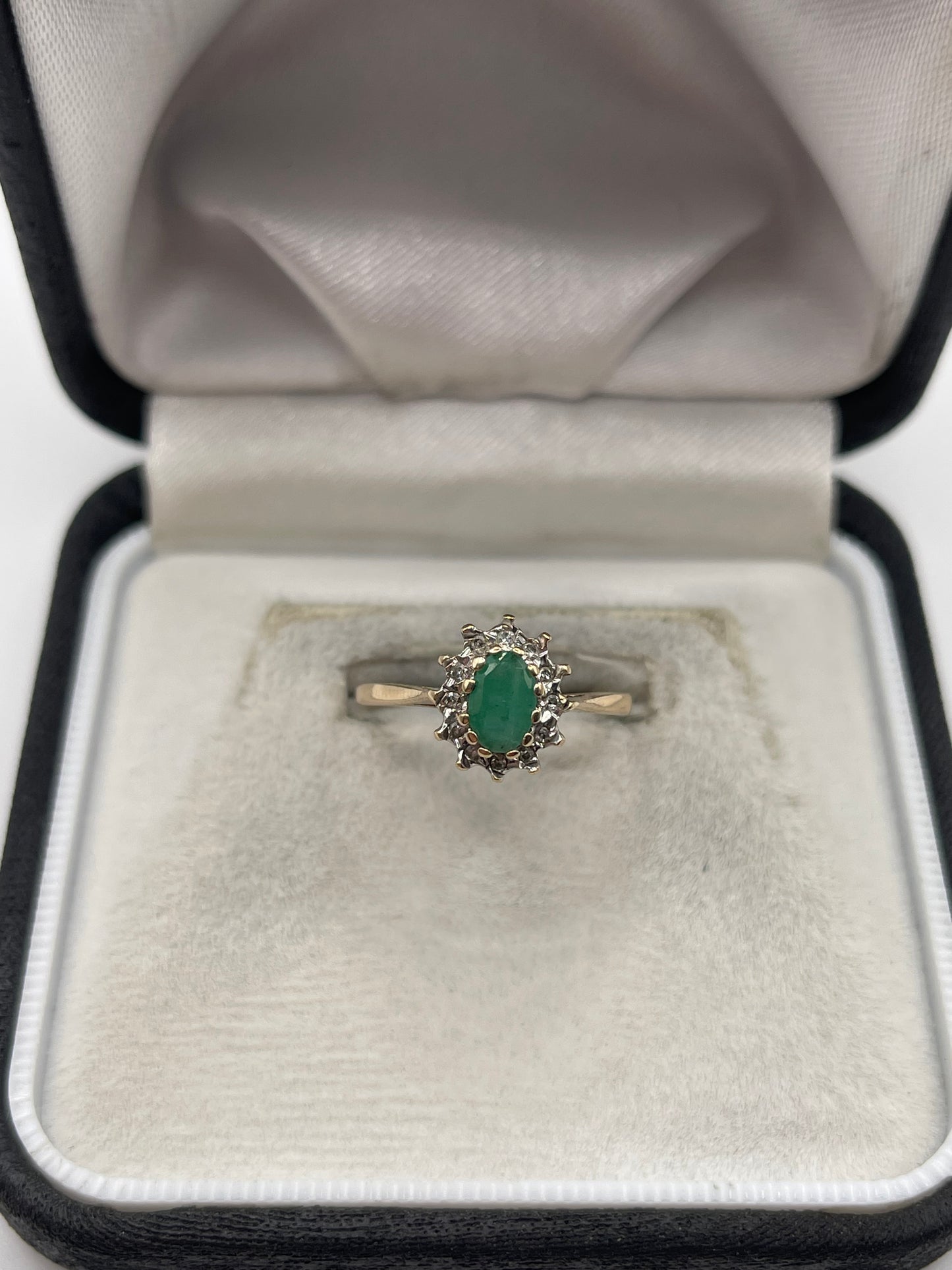 9ct gold emerald and diamond ring