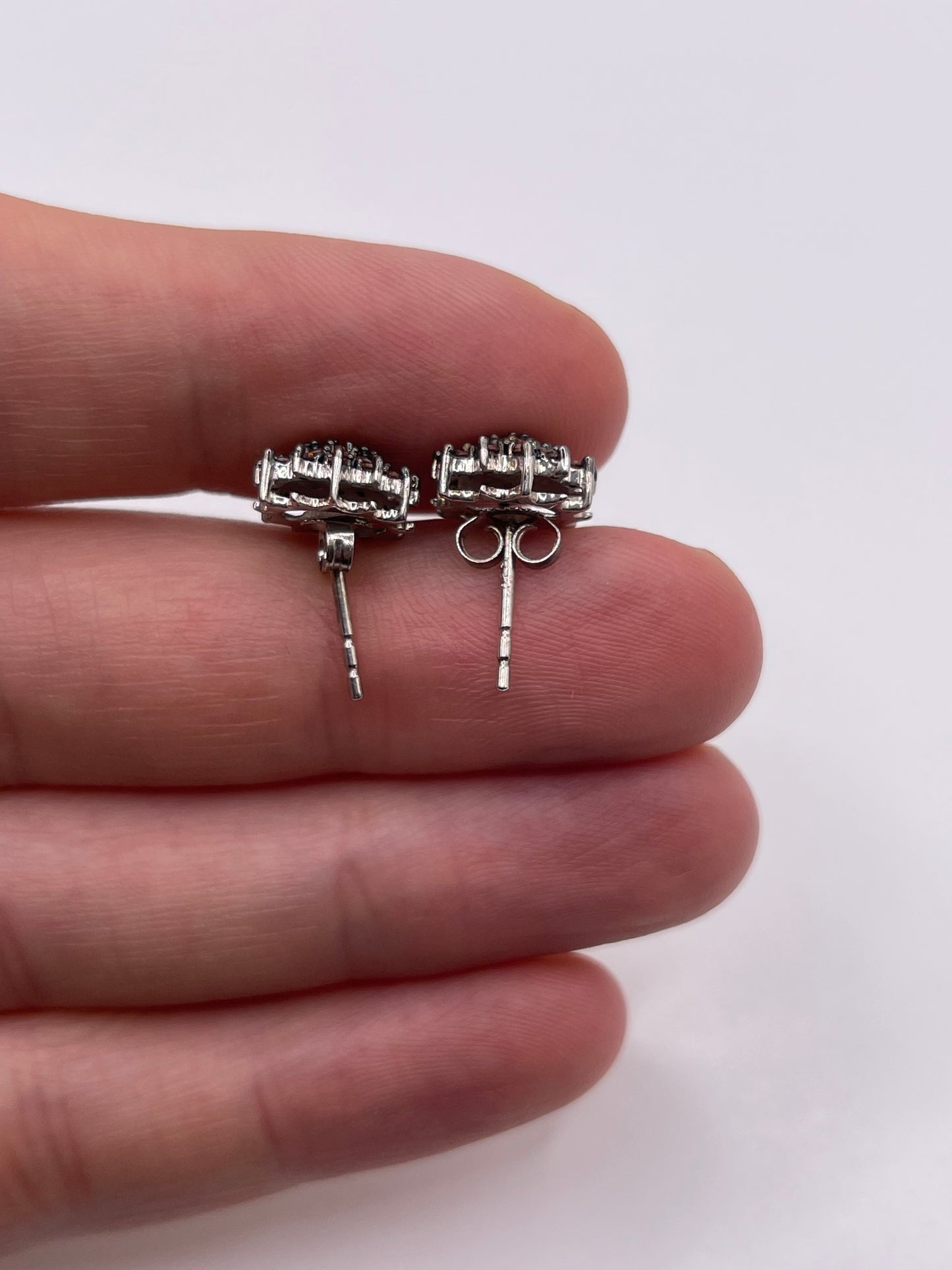 Silver red diamond earrings