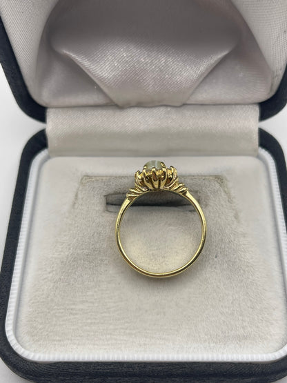 18ct gold cats eye chrysoberyl and diamond ring