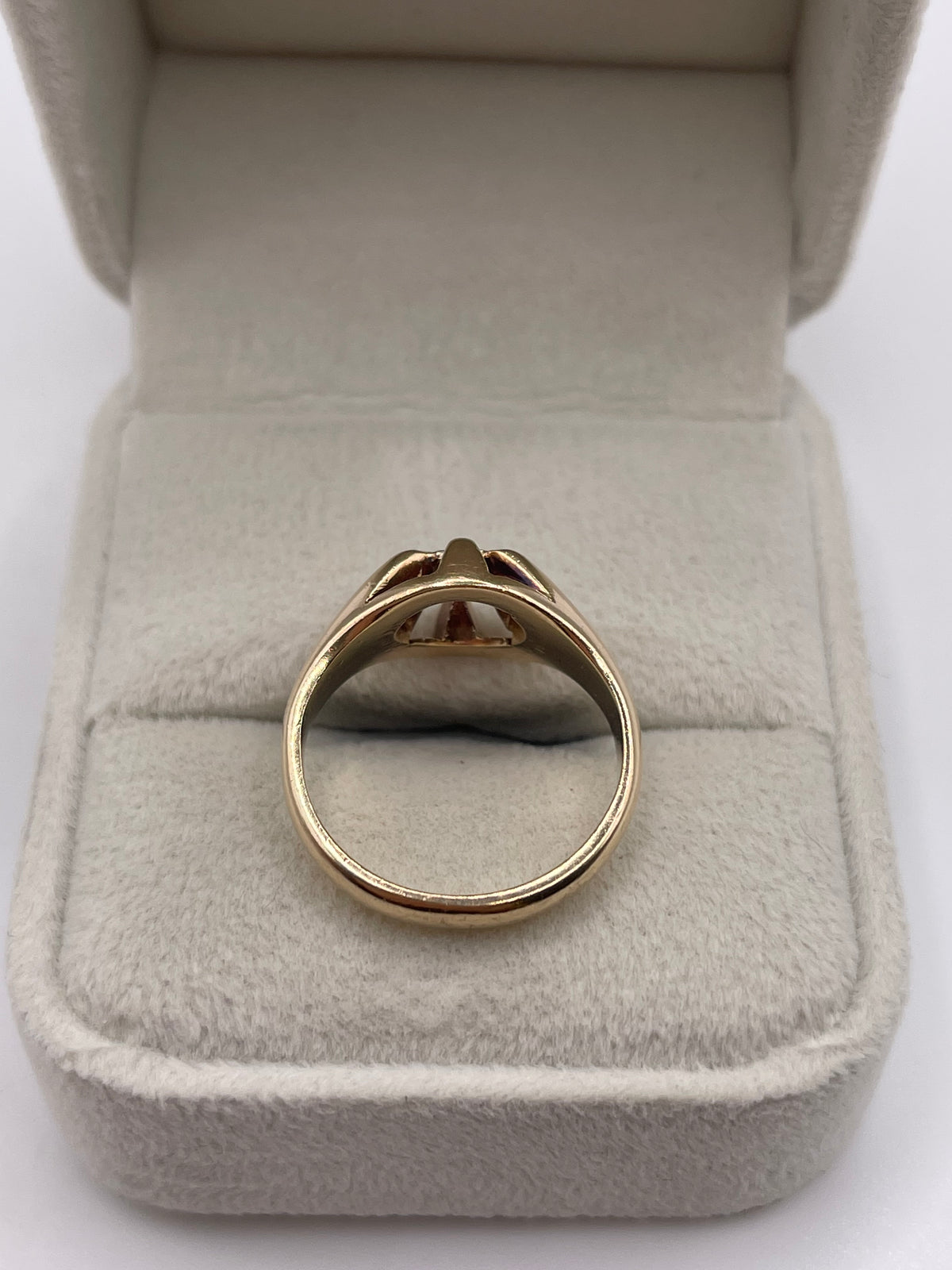 9ct gold diamond gypsy ring