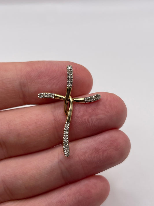 9ct gold diamond cross pendant